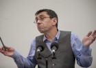 Monedero aporta la factura de sus consultorías y niega financiación ilegal Monedero aporta la factura de sus consultorías y niega financiación ilegal