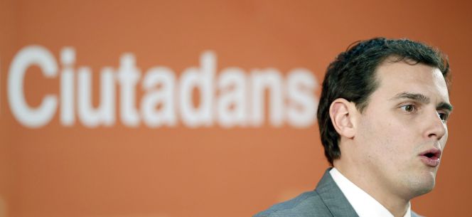 Podemos y Ciudadanos: el debate fuera del Congreso
