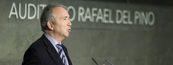 El presidente del Consejo Escolar del Estado, Francisco López Rupérez, durante su ponencia en la Semana de la Educación.