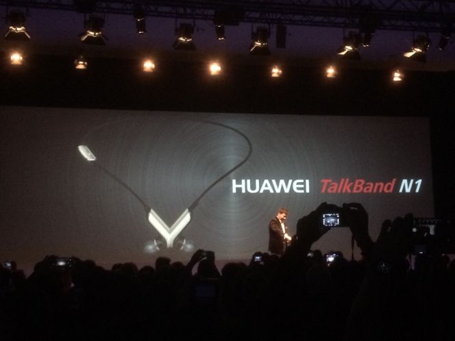 Huawei presenta el reloj inteligente Huawei Watch y dos nuevos wearables