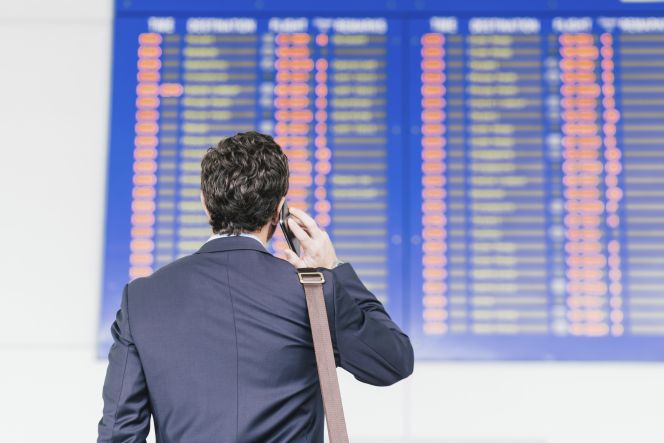 Los vuelos no bajan el precio a última hora