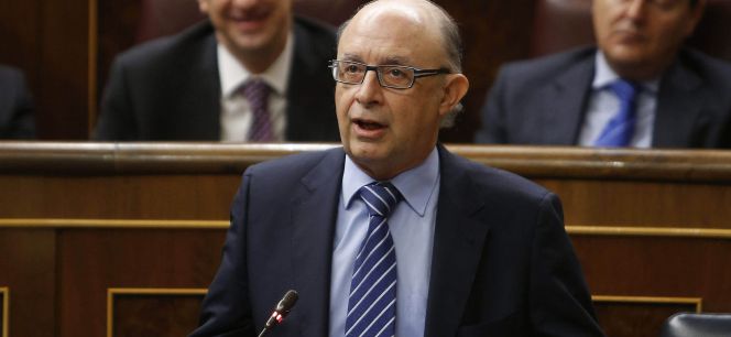 El ministro de Hacienda, Cristóbal Montoro. EFEArchivo