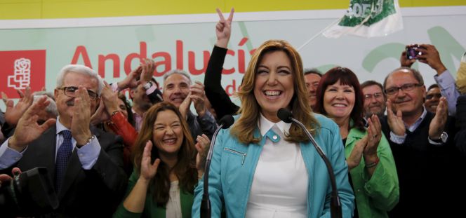 Susana Díaz celebra anoche la victoria del PSOE en las elecciones andaluzas