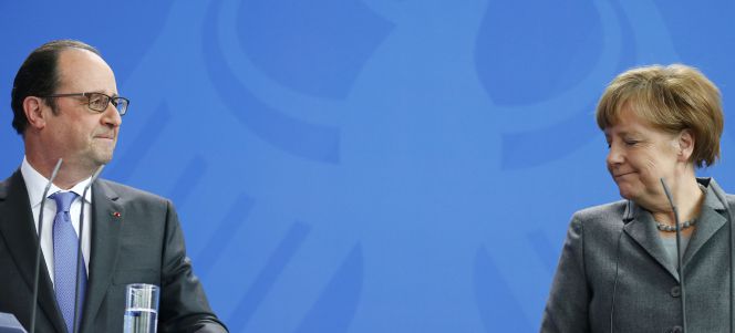 Merkel y Hollande urgen a Grecia a que concrete sus reformas