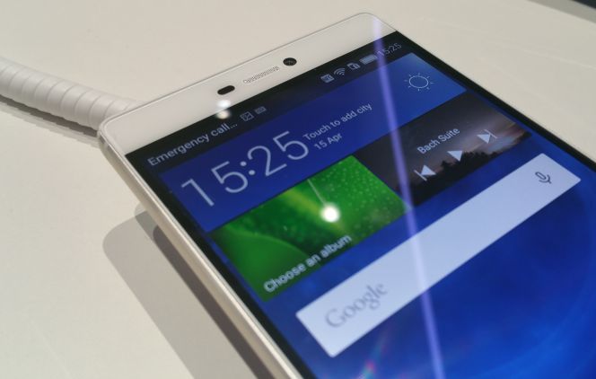 Detalle del teléfono Teléfono Huawei P8