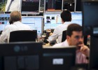 El Tesoro no teme al impago en Grecia y ofrece tipos negativos por las letras a 3 meses El Tesoro no teme al impago en Grecia y ofrece tipos negativos por las letras a 3 meses