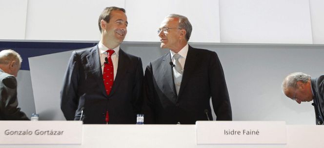 El presidente de CaixaBank, Isidre Fainé, y el consejero delegado, Gonzalo Gortázar.