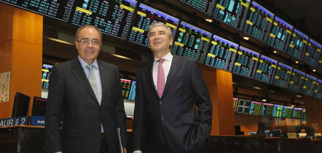 El consejero delegado de Abertis y presidente de Cellmex Telecom, Francisco Reynés, junto al consejero delegado de Cellmex Telecom, Tobías Martínez (izquierda).