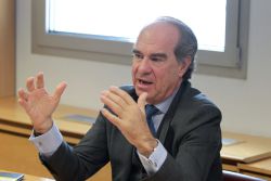 José María Alonso Puig.