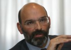 Abril-Martorell se rebaja un 22,5% su retribución global en Indra Abril-Martorell se rebaja un 22,5% su retribución global en Indra