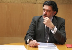 Los economistas de Madrid eligen su futuro este miércoles
