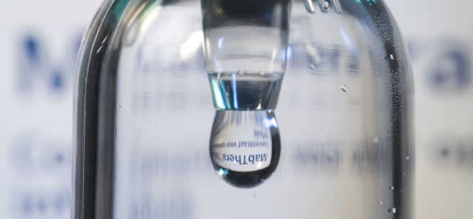 La mitad de los fármacos para el cáncer no llegan a los españoles
