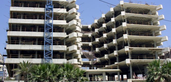 Viviendas en construcción en Estepona (Málaga). EFEArchivo