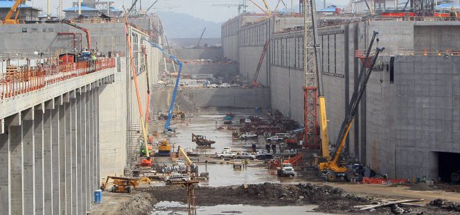 Vista general de las obras de ampliación del canal de Panamá que está realizando Sacyr.