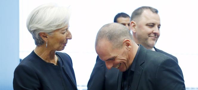 "Sustituir una discordia costosa por el consenso eficaz"