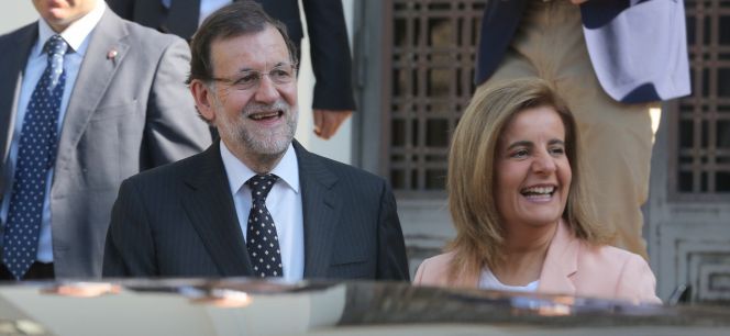 Mariano Rajoy y la ministra de Trabajo, Fátima Báñez.
