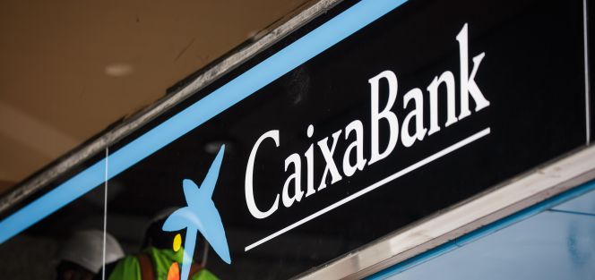 La Caixa pone a la venta un 2,28% de CaixaBank por 585 millones