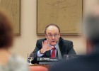 Linde exige al Gobierno que recorte el gasto público Linde exige al Gobierno que recorte el gasto público