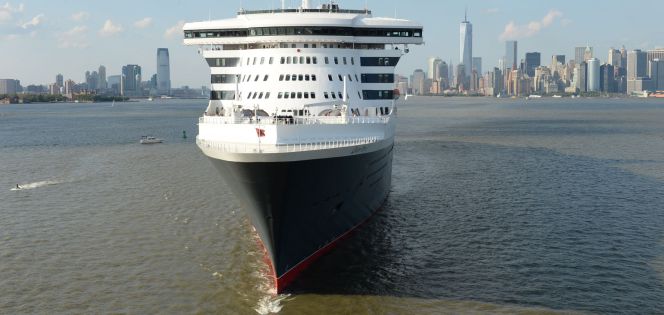 Los cruceros se lanzan a amarrar al viajero