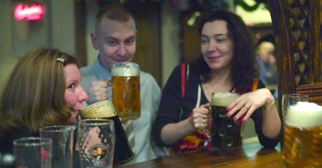 Málaga, la quinta ciudad más barata para beber cerveza