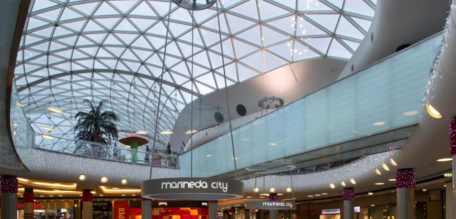 Centro comercial Marineda City, en A Coruña, propiedad de Merlin Properties.