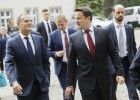 Tusk promete a Atenas renegociar la deuda Tusk promete a Atenas renegociar la deuda