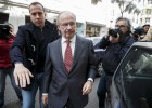 El juez rebaja la fianza de Rato por las ‘tarjetas black’ El juez rebaja la fianza de Rato por las ‘tarjetas black’