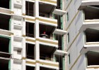 La banca abre la mano en las hipotecas y crece su cuantía La banca abre la mano en las hipotecas y crece su cuantía