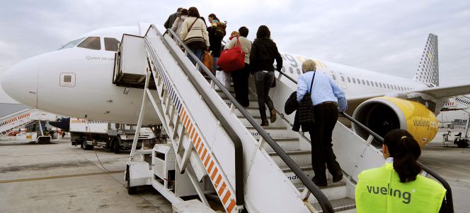 Lee estos quince consejos para que no te timen en el avión