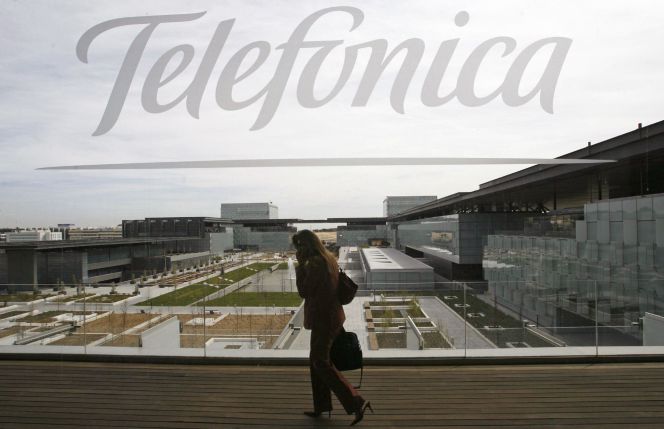 Imagen del edificio de la sede de Telefónica en Madrid.