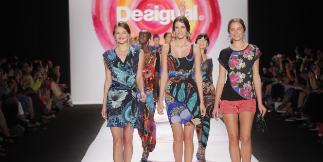 Desigual para su crecimiento y revisa su modelo de negocio