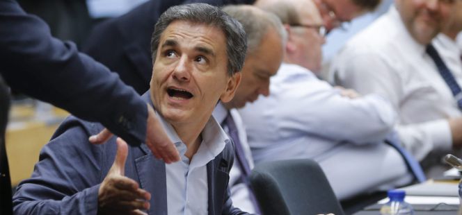Fotografía de archivo tomada el 11 de julio de 2015 que muestra al ministro griego de Finanzas, Euclides Tsakalotos.