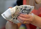 China devalúa el yuan un 1,62% adicional China devalúa el yuan un 1,62% adicional