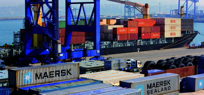El transporte marítimo navega en aguas procelosas
