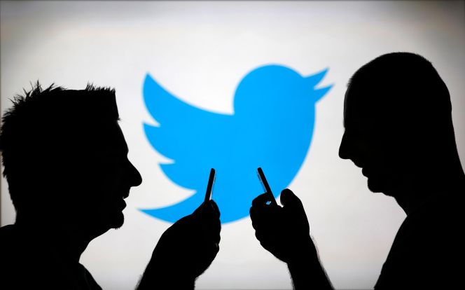 Leyendo mensaje en Twitter