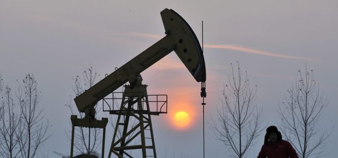 El petróleo se dispara un 9% en su mayor subida desde marzo de 2009, ¿qué pasa?