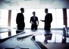 Las empresas, tranquilas ante las incógnitas políticas Las empresas, tranquilas ante las incógnitas políticas