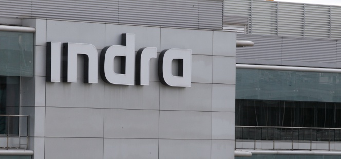 Indra elimina tres direcciones generales para simplificar su estructura administrativa