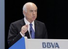 BBVA aplaza el cobro de dos euros por usar sus cajeros BBVA aplaza el cobro de dos euros por usar sus cajeros