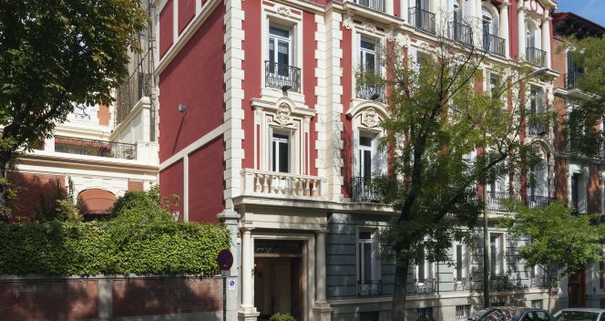 Axiare recibe 30 millones de financiación de CaixaBank