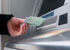 La banca mediana se juega 150 millones en los cajeros La banca mediana se juega 150 millones en los cajeros