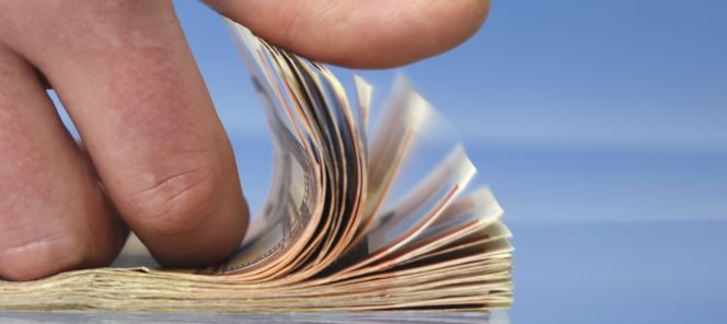 La banca potencia las cuentas nómina que rentan más cuanto más se vincule el cliente.