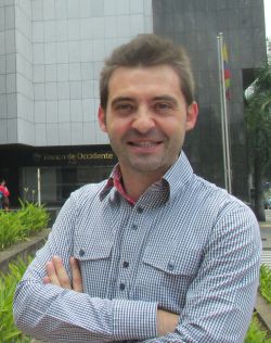 Luis Alberto Viñas