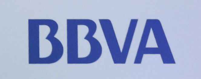 El BBVA Suiza permitió a cuatro grupos de contribuyentes estadounidenses mantener seis cuentas, que tenían valores de EE.UU. en el nombre de seis "estructuras extranjeras", específicamente corporaciones de Panamá y las Islas Vírgenes Británicas, indicó el Departamento de Justicia.