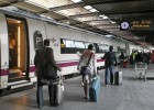 Pastor y Alierta estrenan el wifi en trenes y estaciones Pastor y Alierta estrenan el wifi en trenes y estaciones
