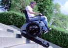Scalevo, la primera silla de ruedas capaz de subir hasta las escaleras de caracol Scalevo, la primera silla de ruedas capaz de subir hasta las escaleras de caracol