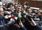 Rivera propone a PP y PSOE un Rivera propone a PP y PSOE un