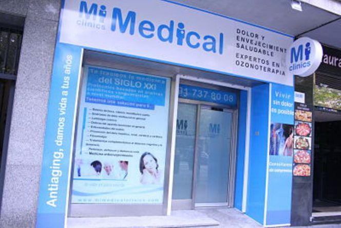 Exterior de la clinica en Madrid