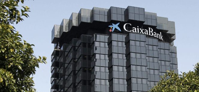 Sede de Caixabank sita en la avenida Diagonal de Barcelona.