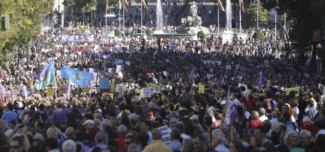 Primera gran movilización nacional contra las "violencias machistas"
